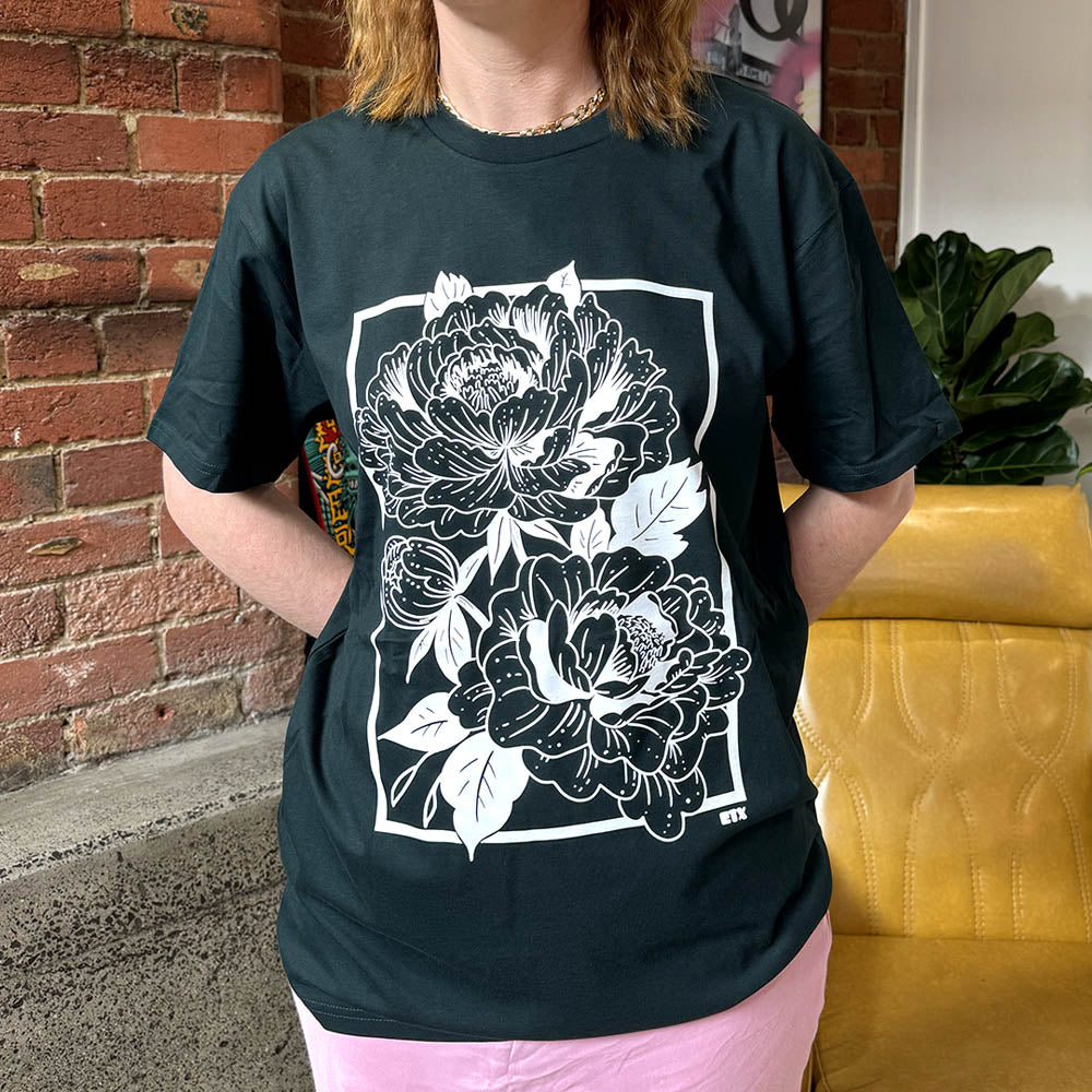Peony Green Tee